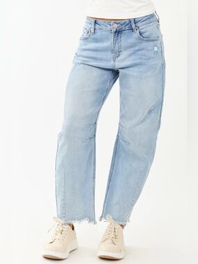 Risen Jeans | raw hem barrel leg jeans